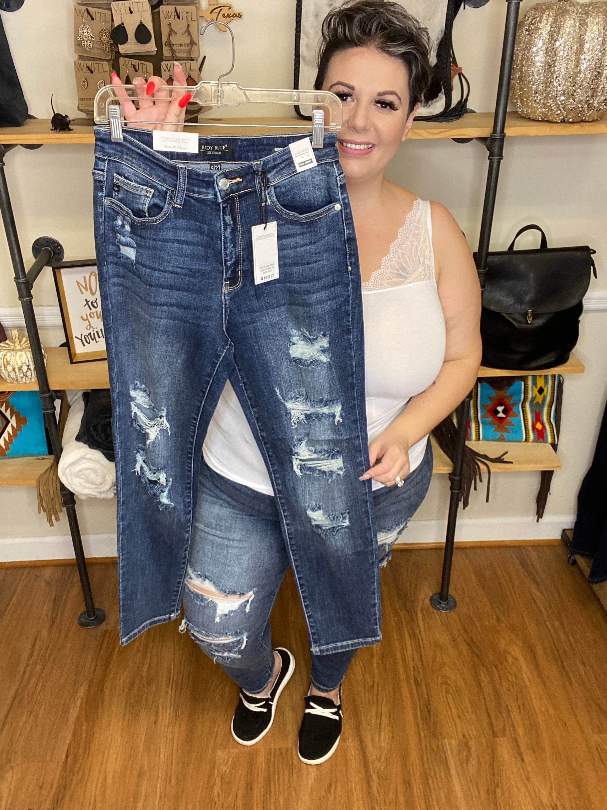 E06 Downtown Distressed Boyfriend Judy Blue Jeans – Iris & Rainbow Boutique