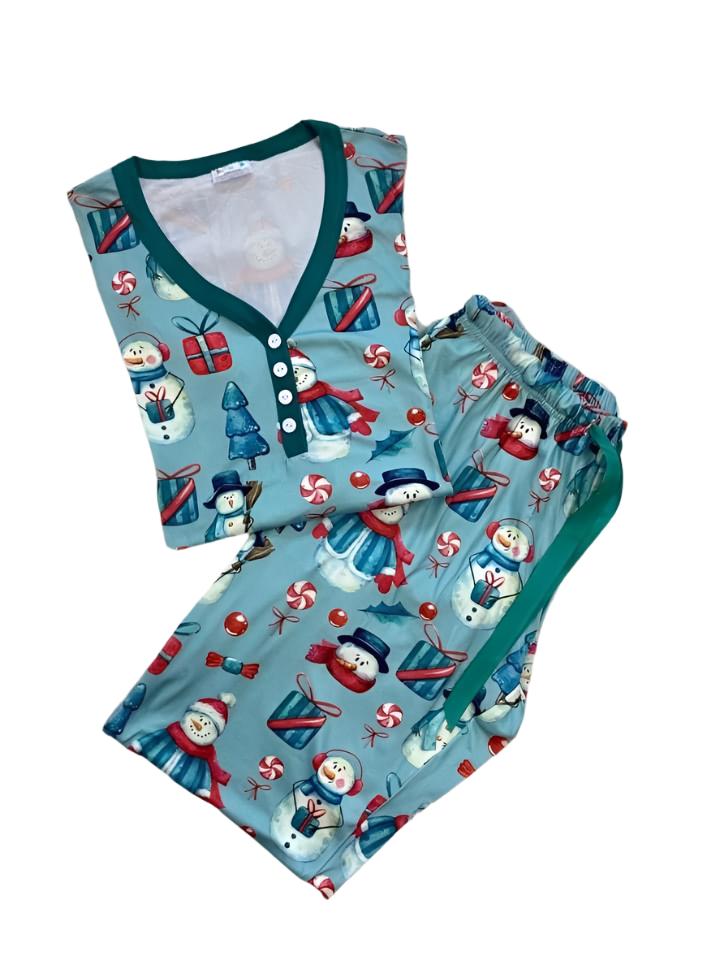 It's Beggining to Look a Lot Like Christmas Pajama Set