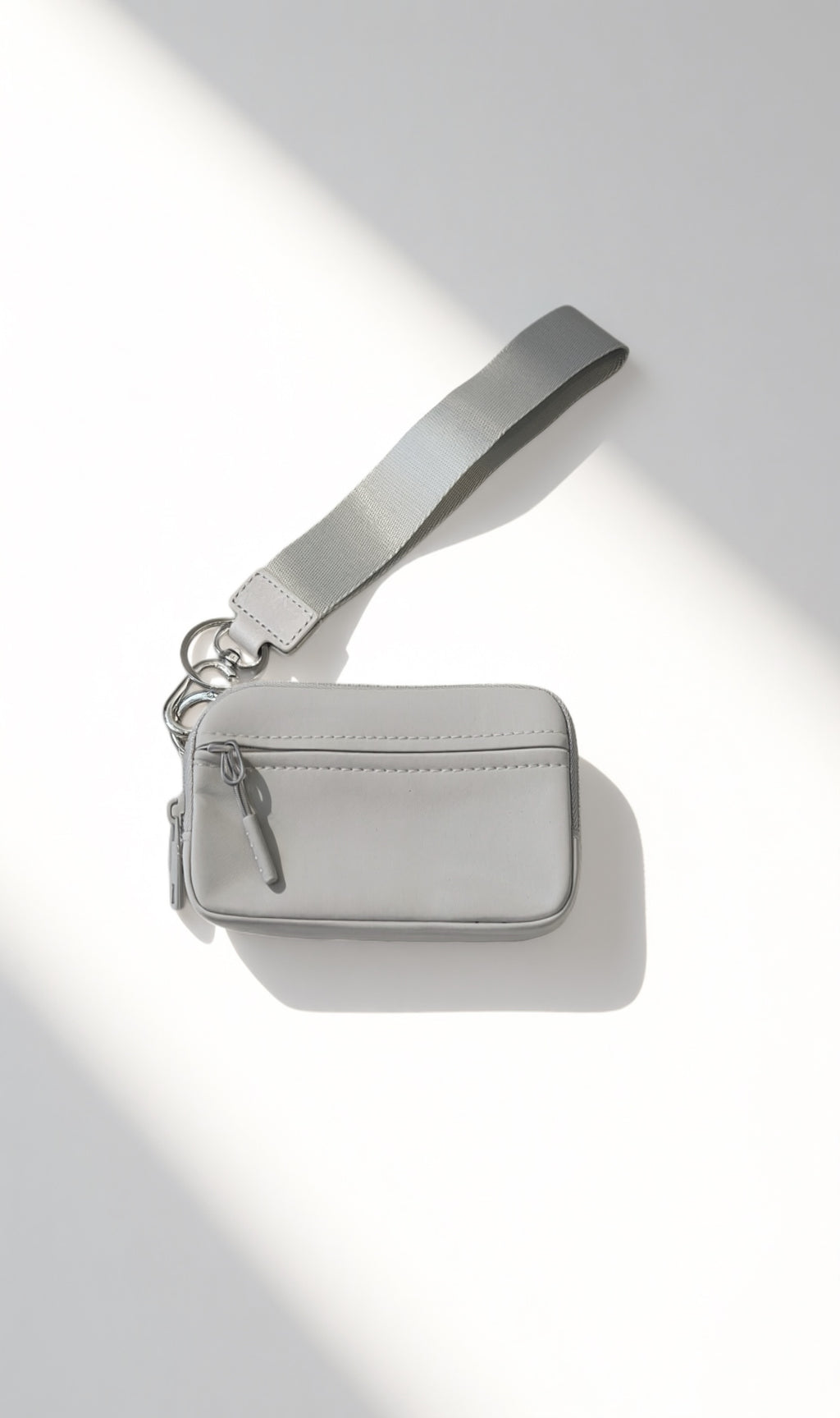 Iris Wallet 2nd Gen RFID (#8036-2) Minimalist Wallets - By Iris & Rainbow