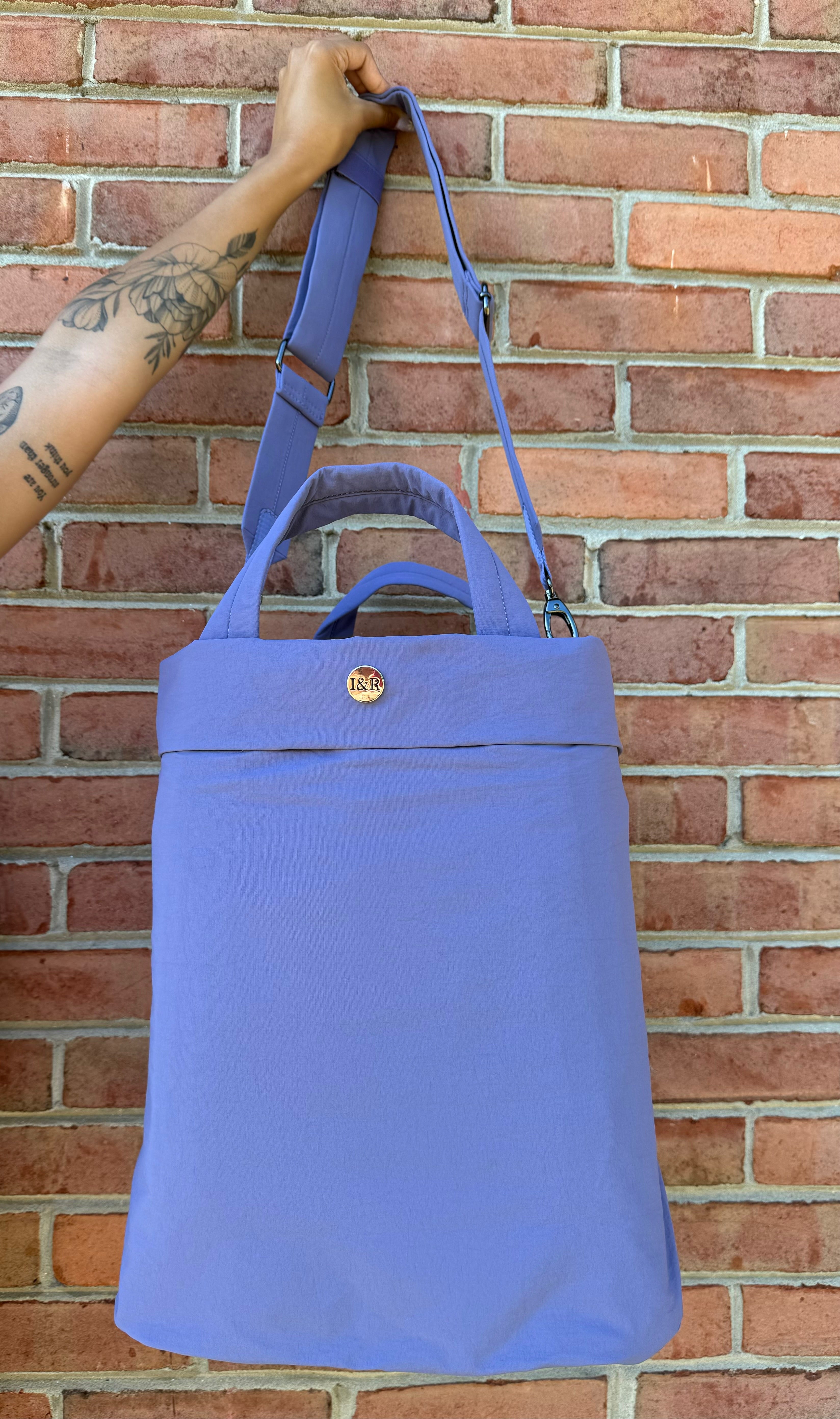 Iris' Favorite Tote Bag (#5003) Large Zippered Canvas Tote Bag