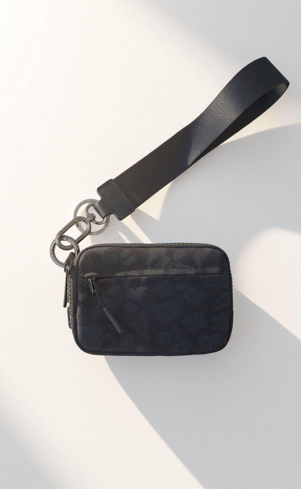 Iris Wallet 2nd Gen RFID (#8036-2) Minimalist Wallets - By Iris & Rainbow