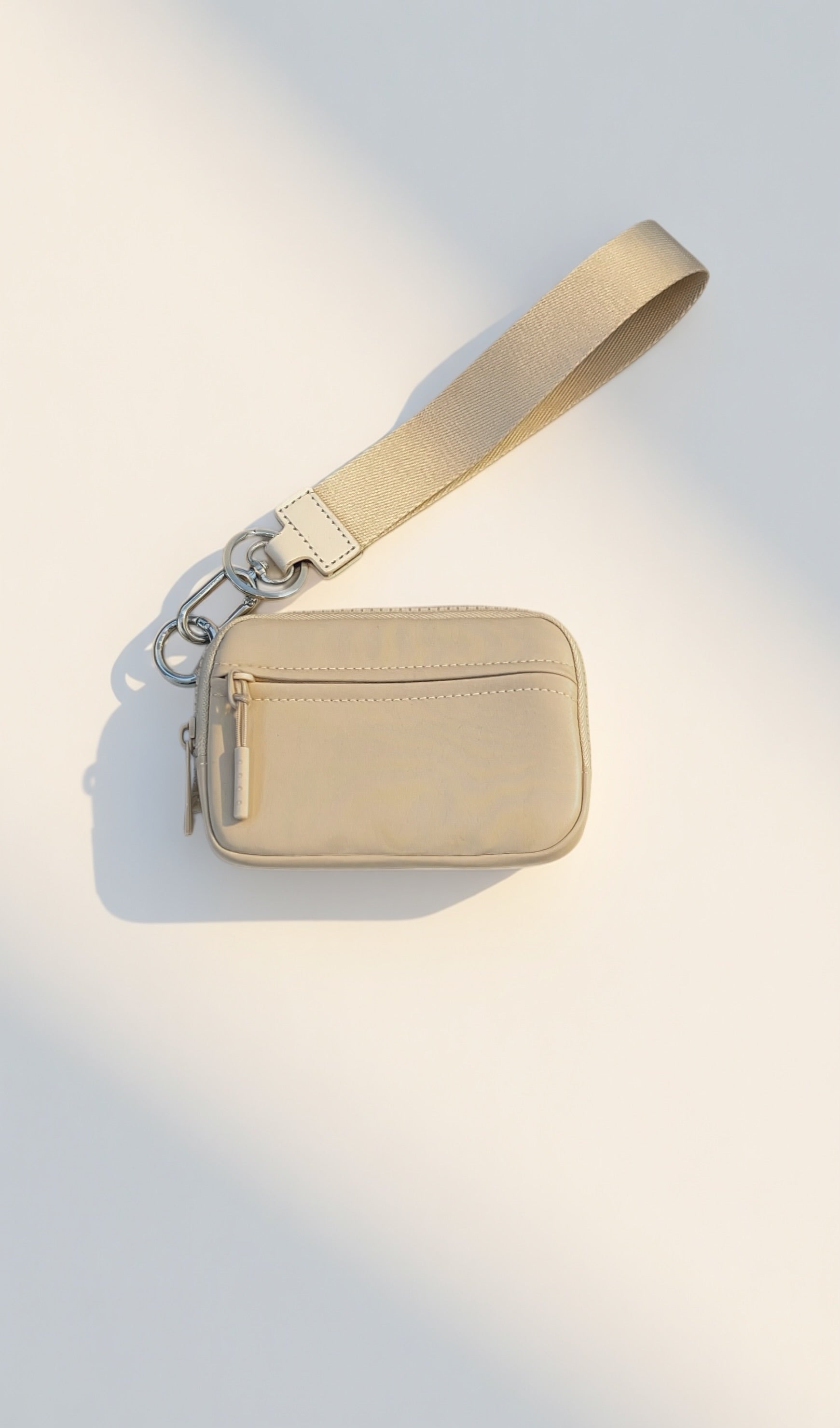Iris Wallet 2nd Gen RFID (#8036-2) Minimalist Wallets - By Iris & Rainbow