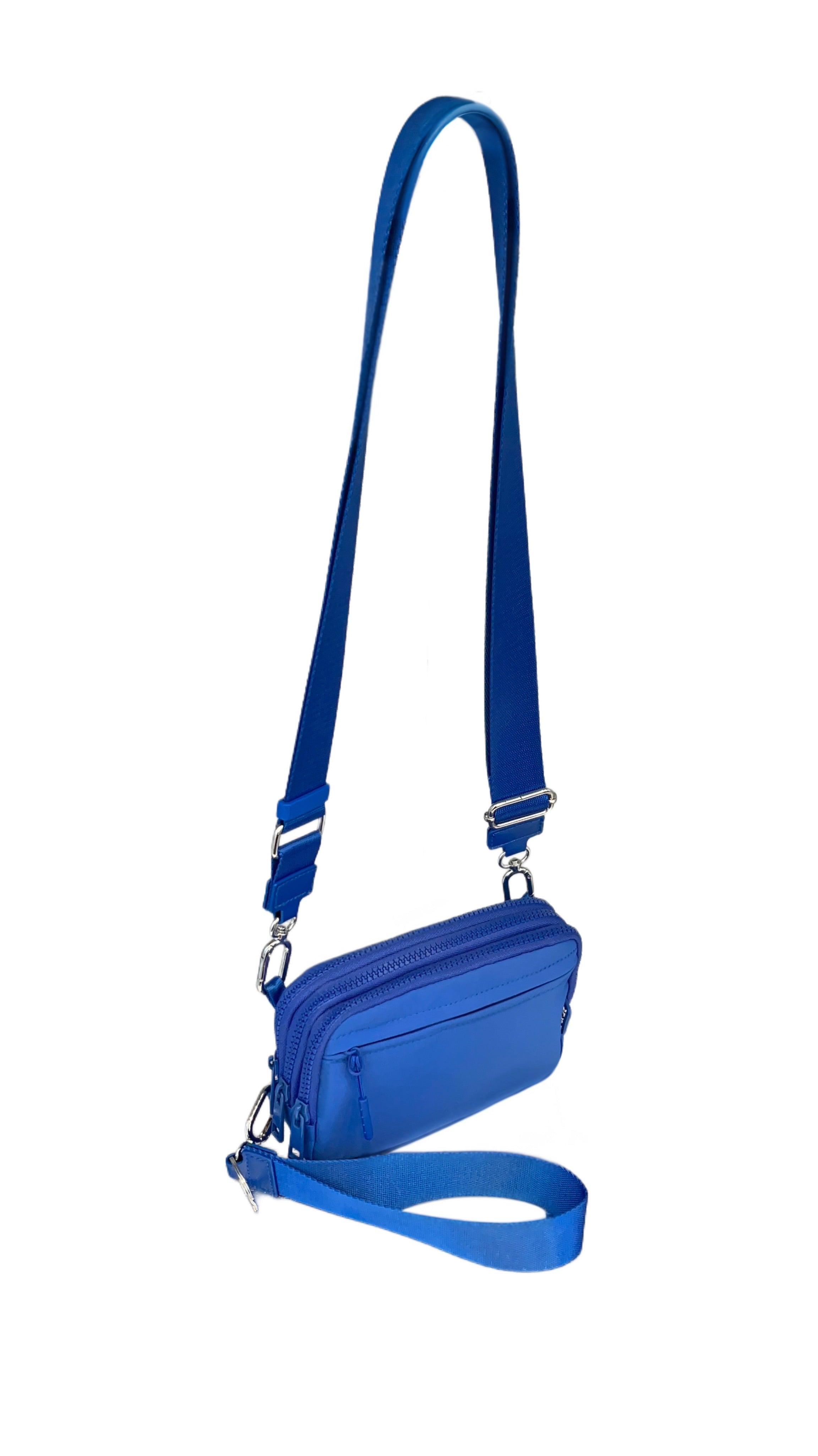 Iris Trio Wallet (#8036-9) Zipper Wallet with RFID - By Iris