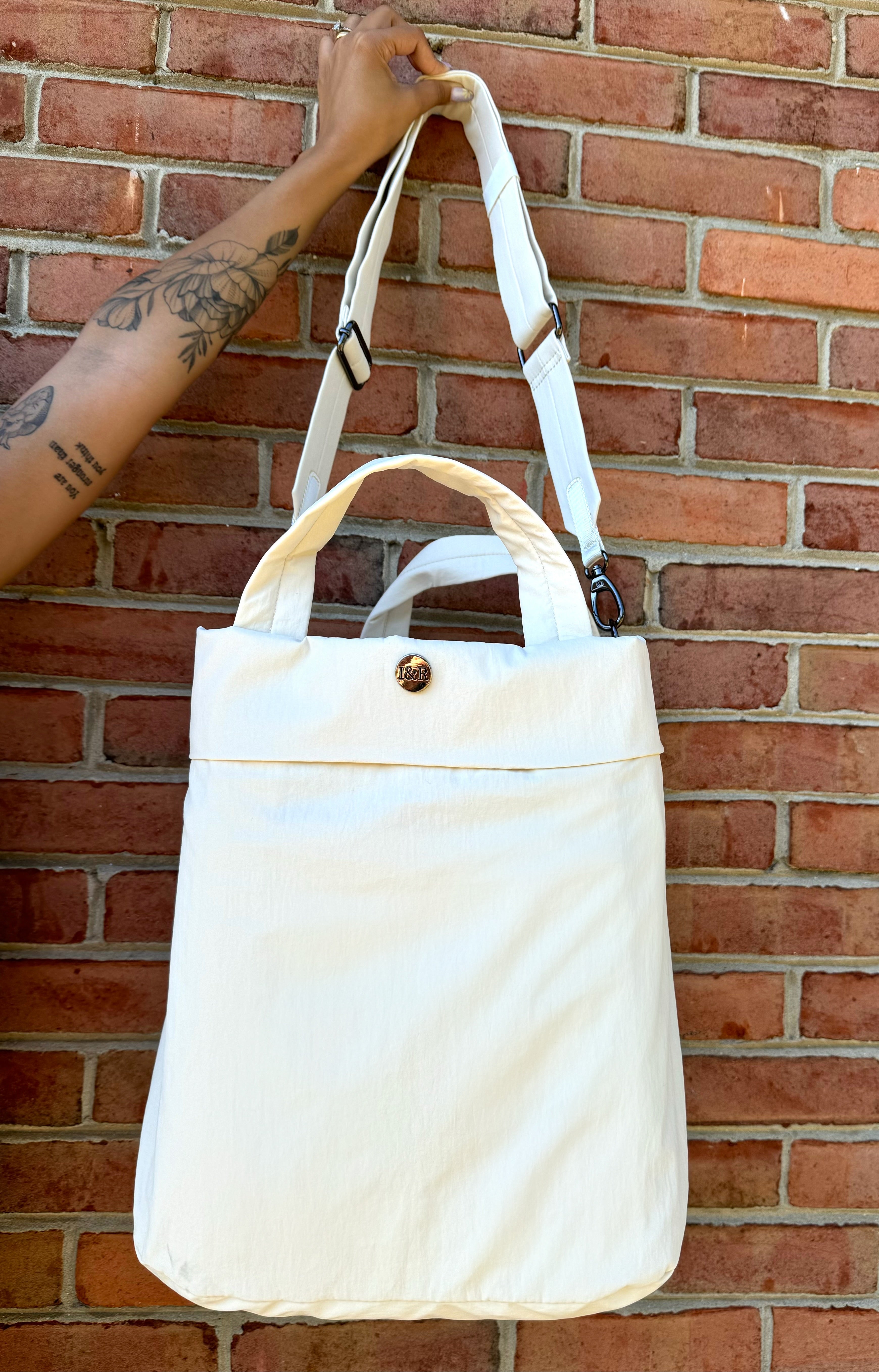 Iris' Favorite Tote Bag (#5003) Large Zippered Canvas Tote Bag