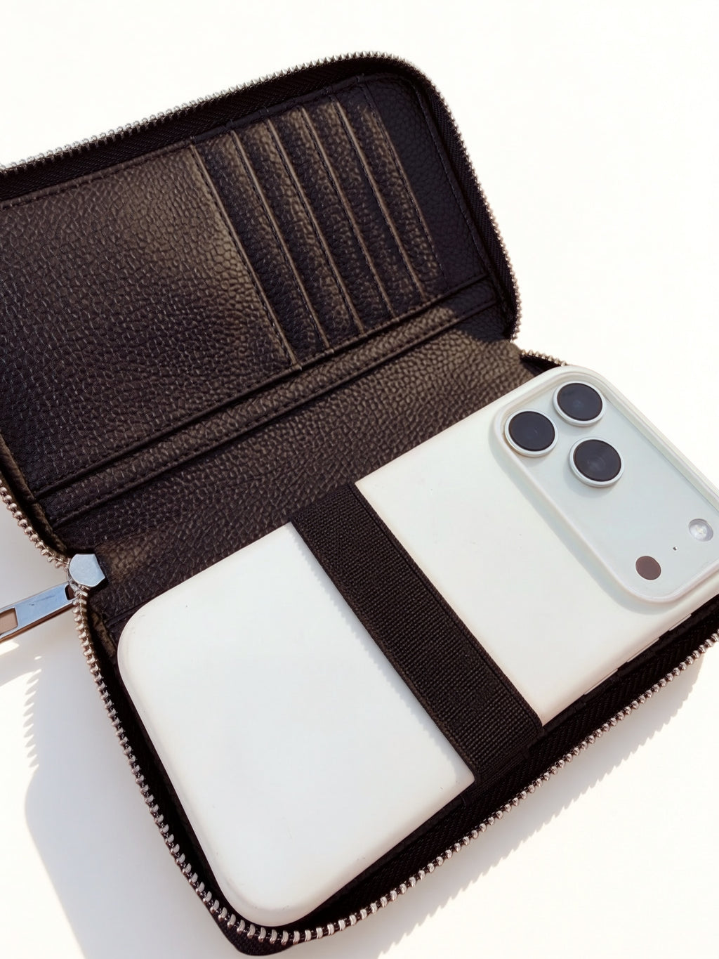 The Iris Sidekick Tessellate RFID Wallet (#2011) By Iris & Rainbow