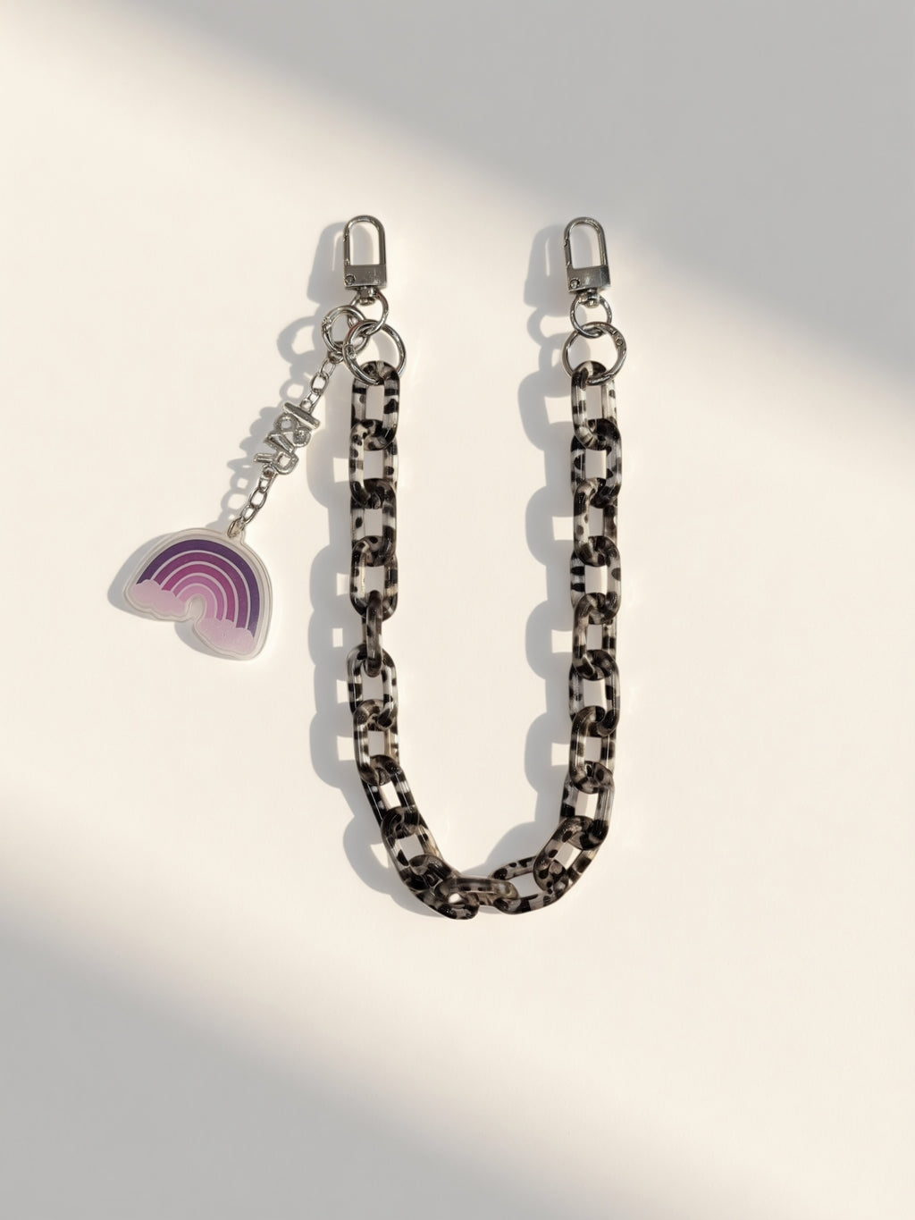 Iris Accessory Acrylic Chain For Bags and Wallets (#A3792) Fashionable Chain Strap - By Iris & Rainbow