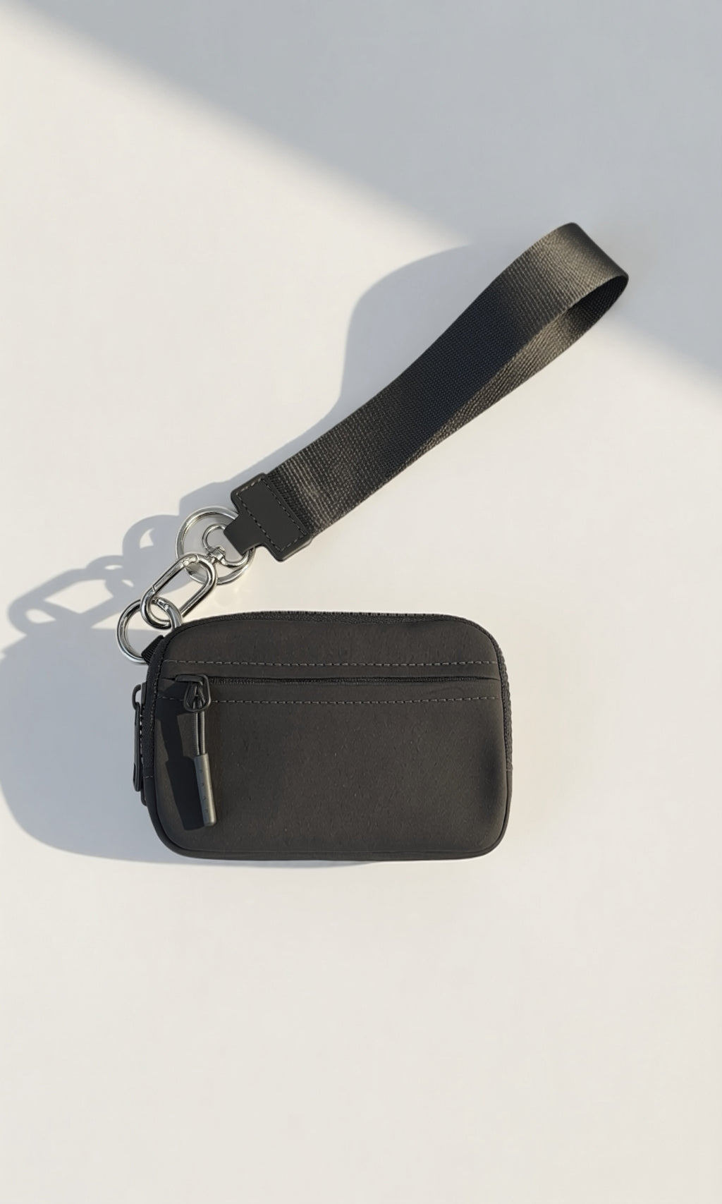 Iris Wallet 2nd Gen RFID (#8036-2) Minimalist Wallets - By Iris & Rainbow
