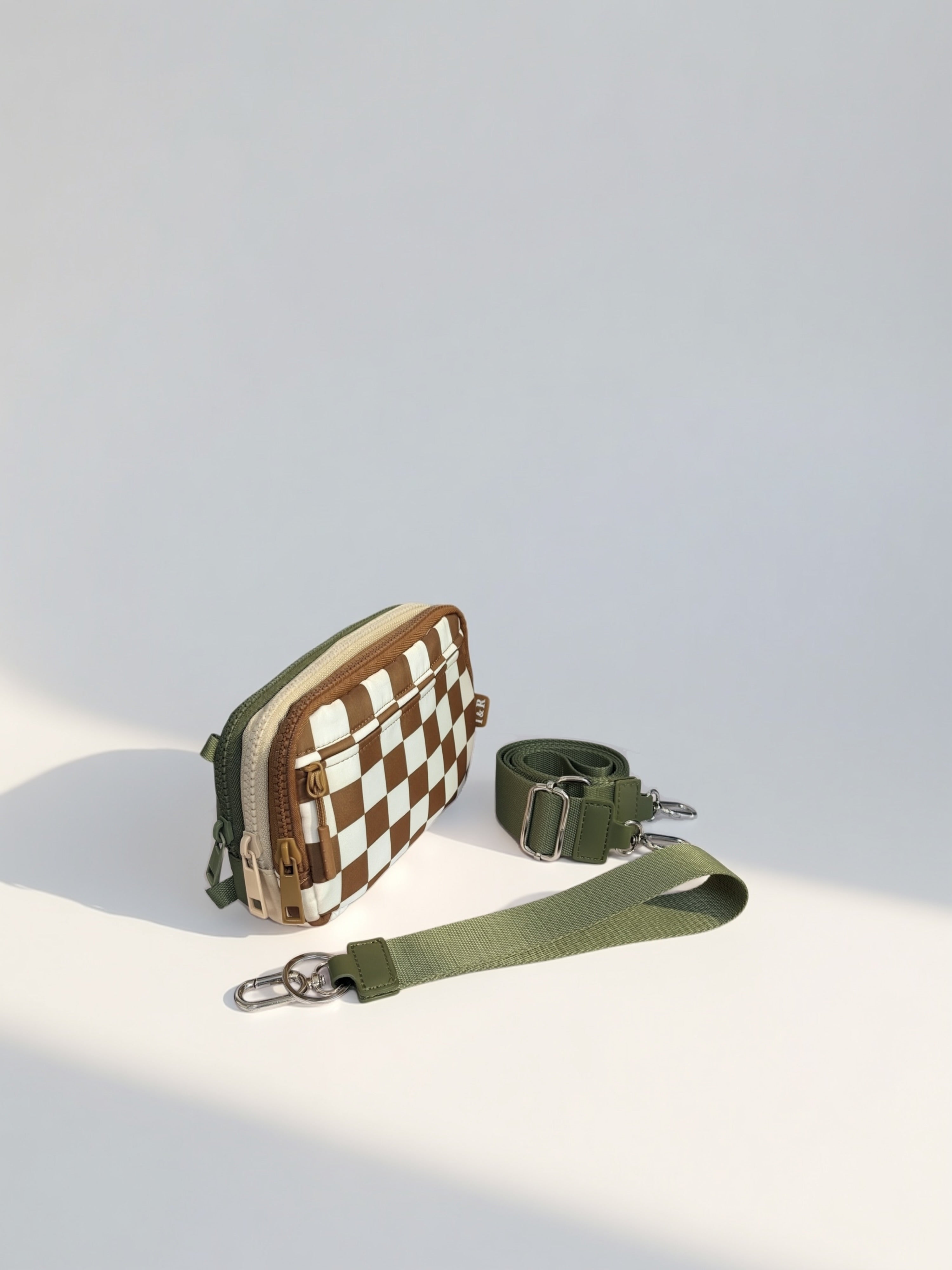 Iris Trio Wallet (#8036-9) Zipper Wallet with RFID - By Iris