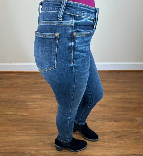 #P919 Renata Hand Sand Mid Rise Skinny Jeans