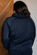 Hamptons Travel Half Zip Pullover in Navy