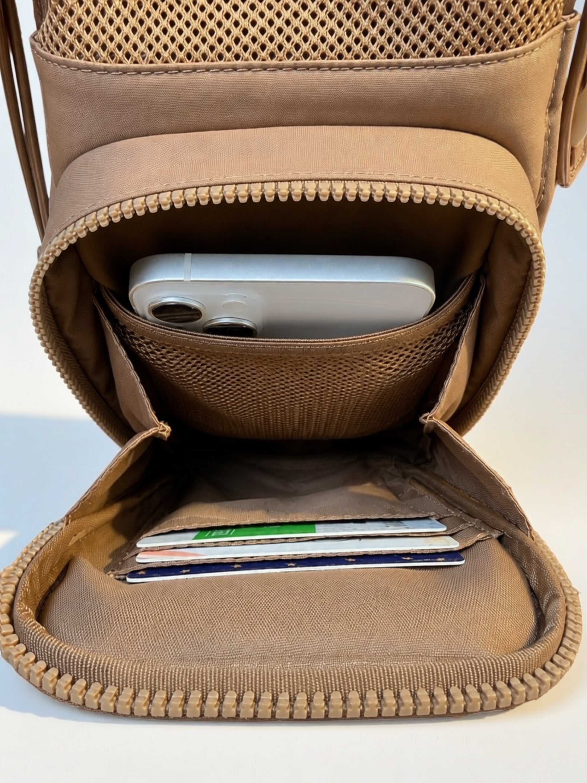 The Iris Sip Bag (#2027) By Iris & Rainbow