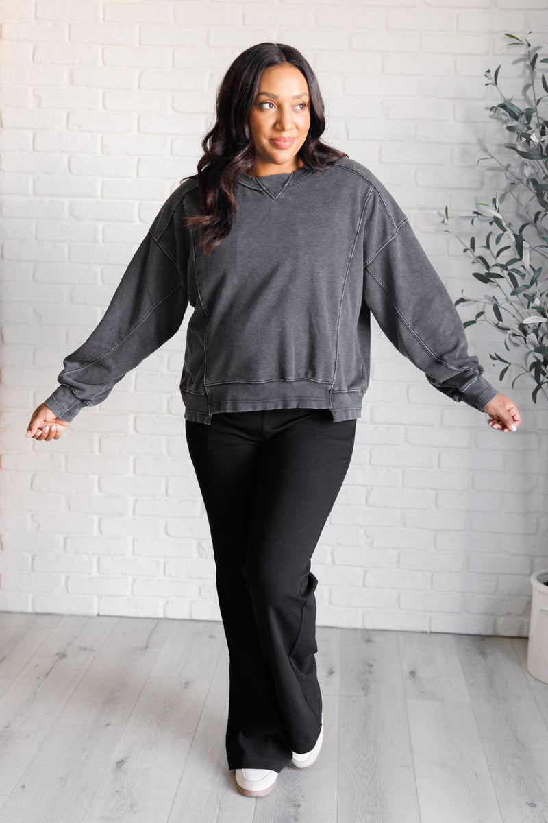 Quick Fix Mineral Wash Crew Neck Pullover in Black