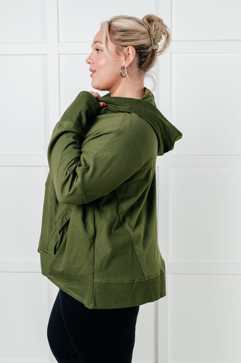 Simple Snug Snap Hooded Pullover