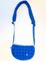 Half Moon Iris Puff Bag (#24235)