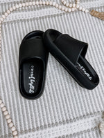 #N307 Moon Slides (Black)