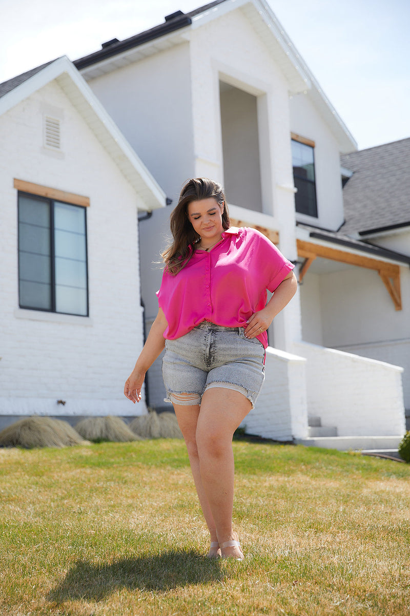 Working on Me Top in Hot Pink – Iris & Rainbow Boutique