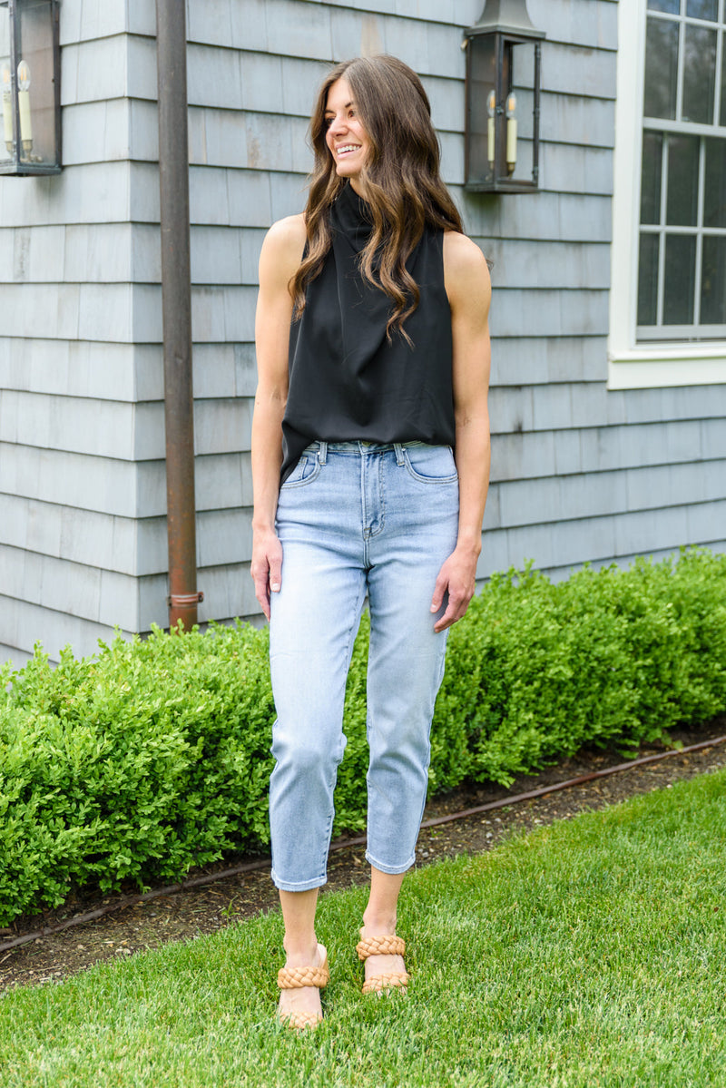 A-Game Mom Fit Jeans Robots23