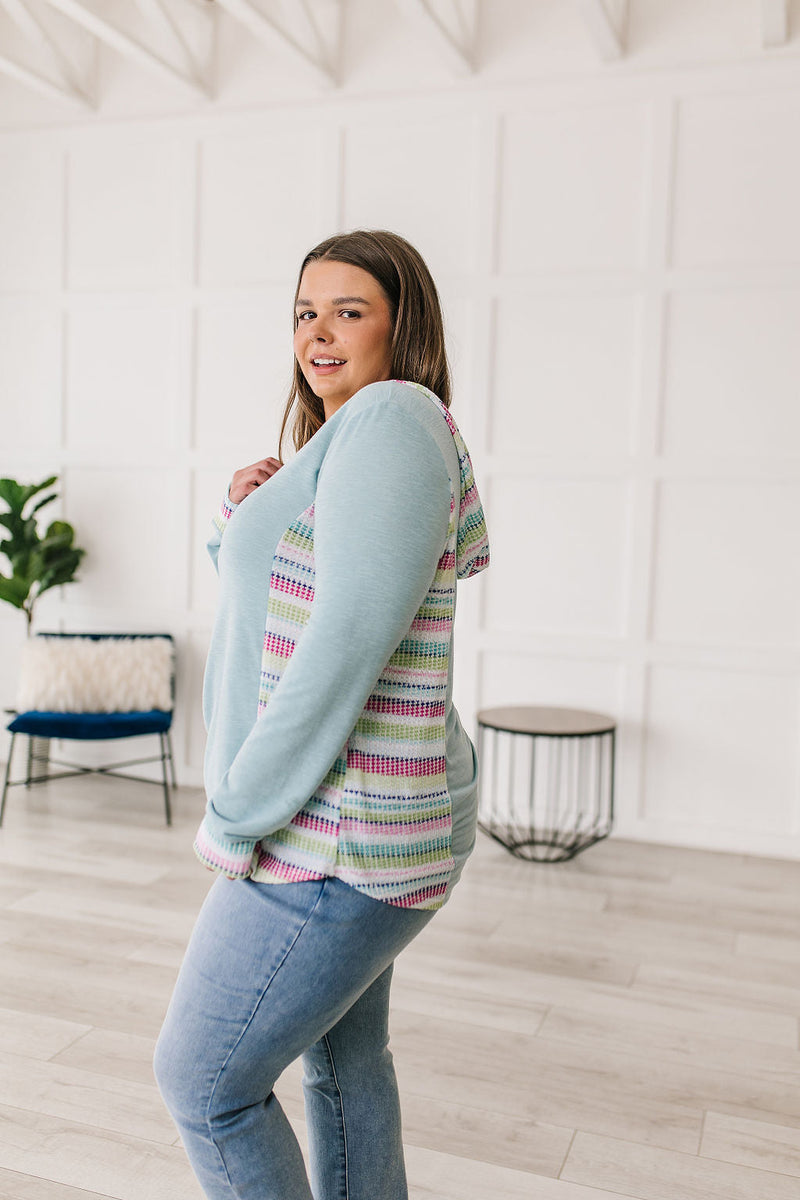 Beach Walk Hoodie in Mint