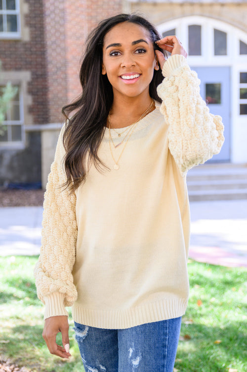 Bubbly B Sweater In Ivory Winter22