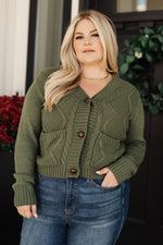 Climbing Vine Cable Knit Cardigan in Green BF35