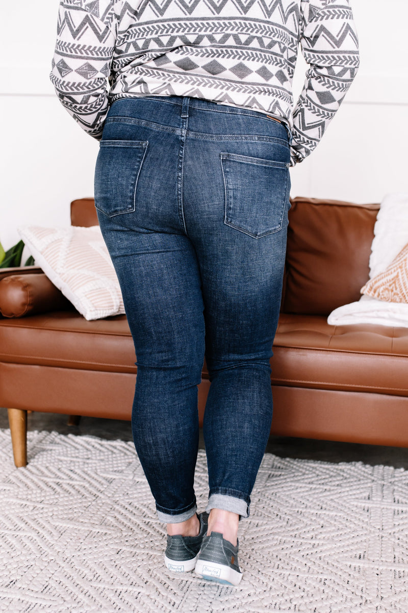 L902 I'm Feeling My Best Self Judy Blue Tummy Control Jeans – Iris