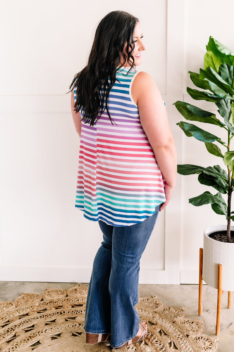 Sleeveless Tunic Top In Multicolored Stripes