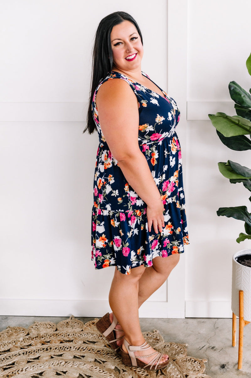 V Neck Tiered Sleeveless Dress In Navy Florals