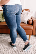 Mid Rise Classic Skinny Jeans By Judy Blue