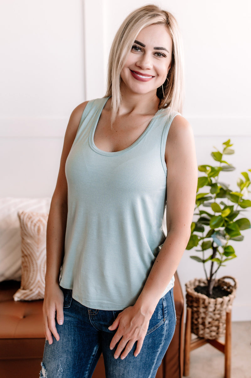 #N816 Walk Softly Scoop Neck Tank Top In Aqua Mist