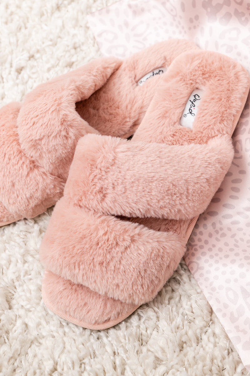 Double Strap Faux Fur Slippers In Blush Winter22