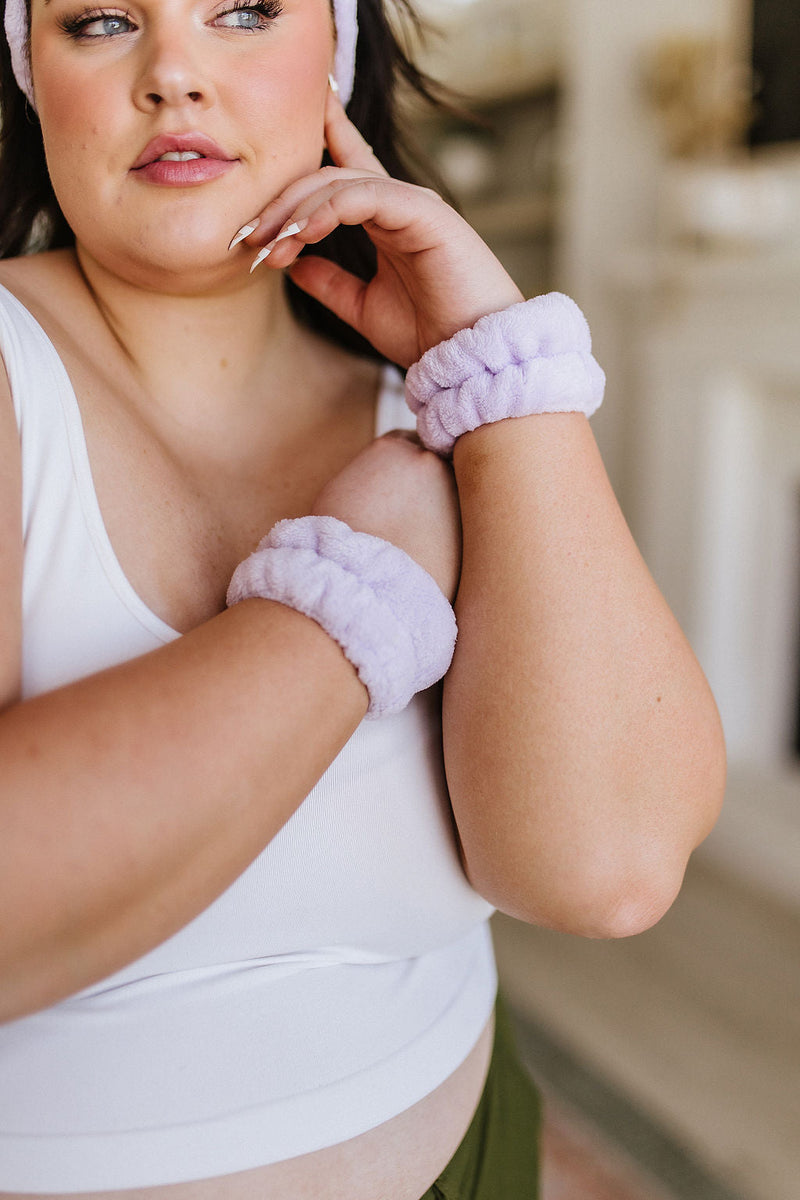 Effortless Days Stretchy Headband & Wristband Set in Lilac LD23