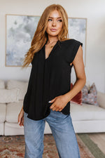 Elevate Everyday Blouse in Black BF35