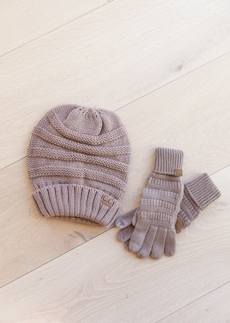 Got You Covered Knit Gloves In Taupe Winter22