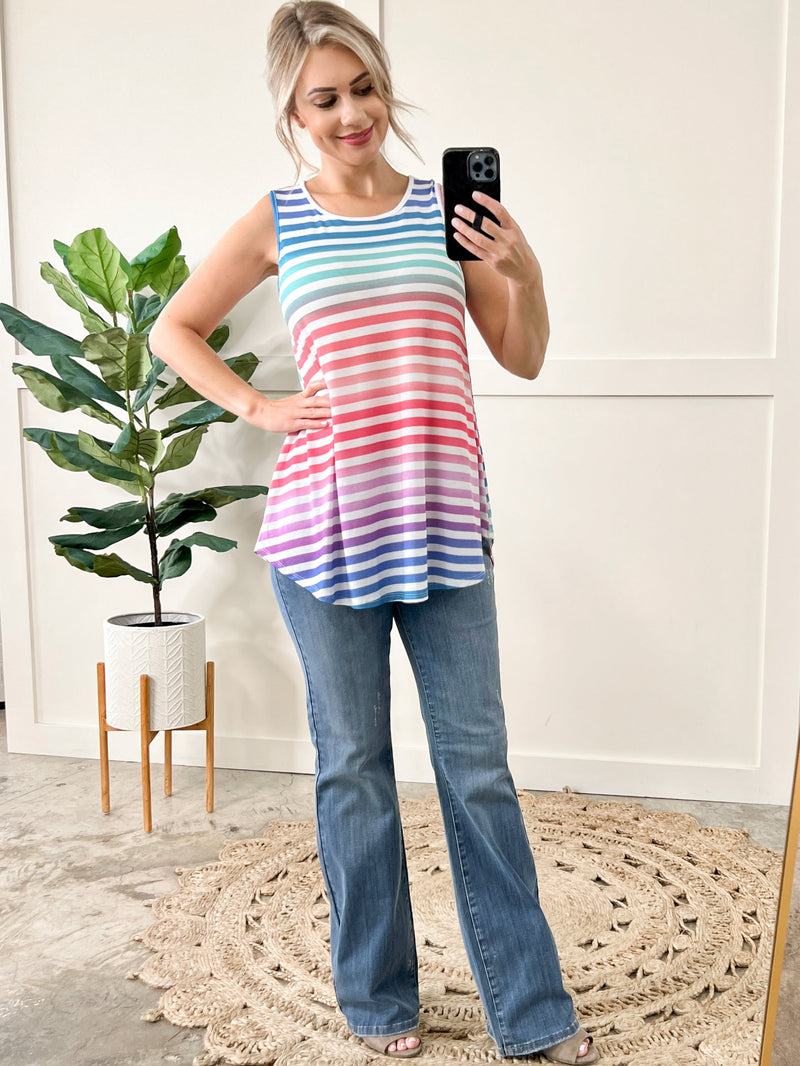 Sleeveless Tunic Top In Multicolored Stripes