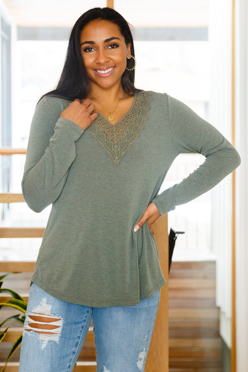 Lacey Long Sleeve V Neck In Olive LD23