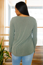 Lacey Long Sleeve V Neck In Olive LD23