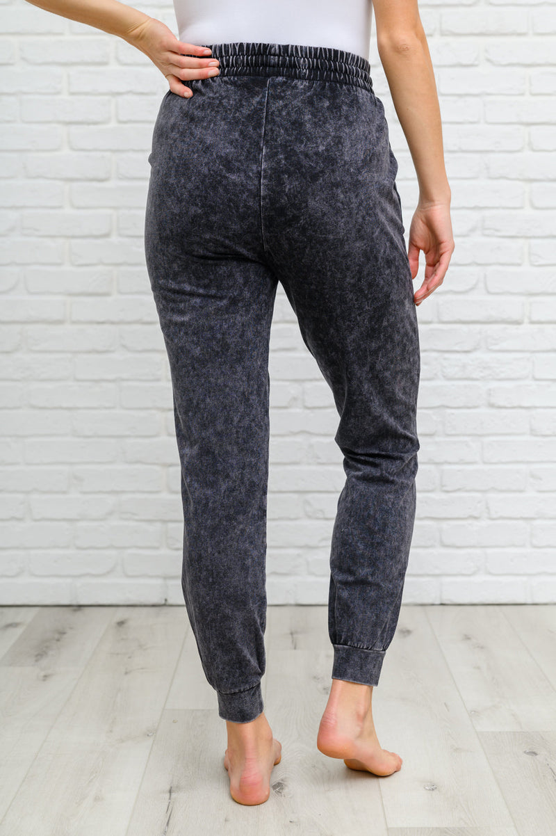 CHARCOAL MINERAL WASH HIGH WAISTED LEGGINGS