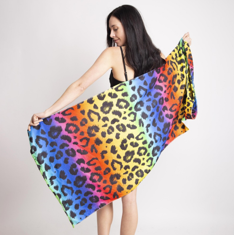 #K81 Rainbow Leopard  Beach Towel