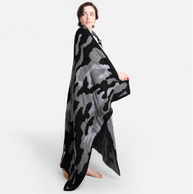 #K786 Luxury In Disguise Blanket