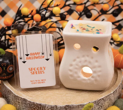 #N703 HALLOWEEN 3 OZ WAX MELTS (PREORDER)