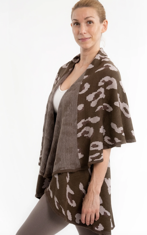 ET6025 Big Cheetah Poncho