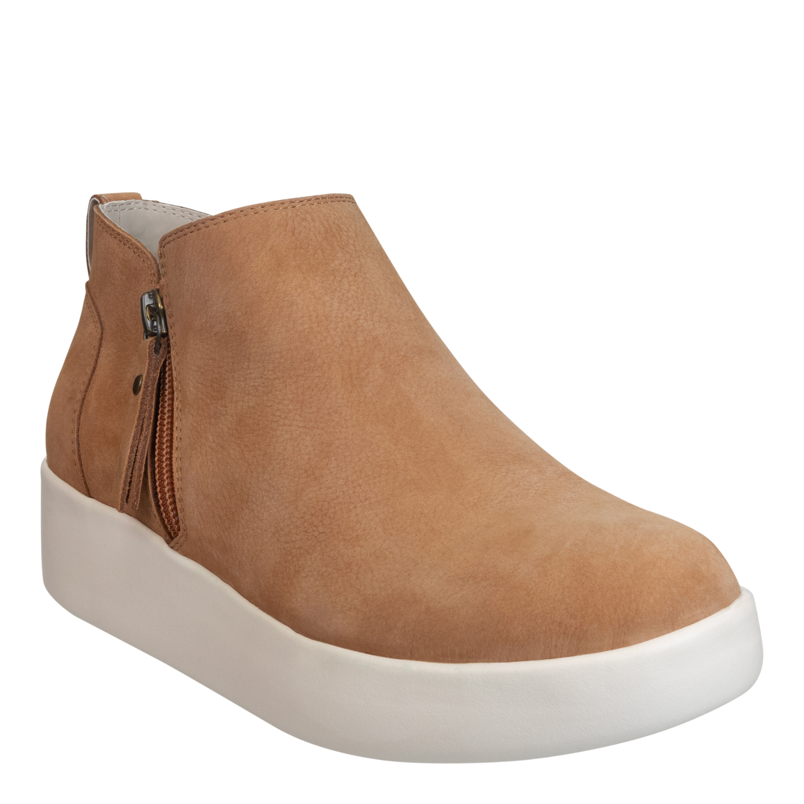 Iris wedge deals sneaker