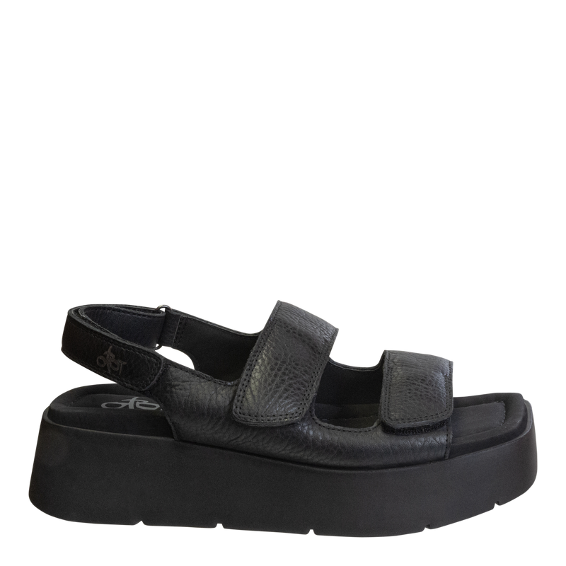 OTBT - ASSIMILATE in BLACK Platform Sandals