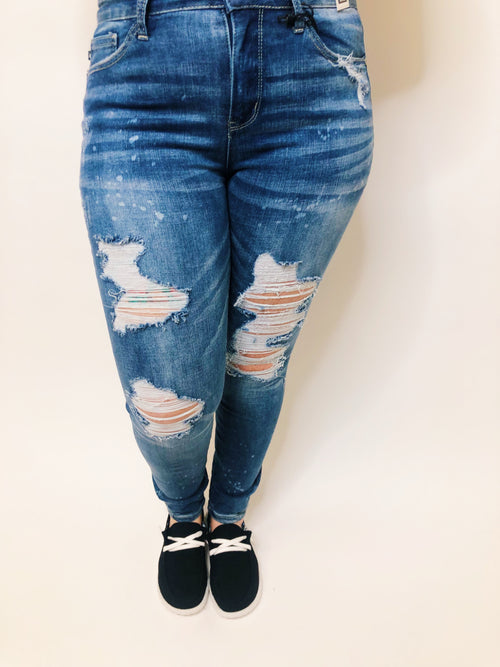 #K398 Nobody To Blame Bleached Judy Blue Mid-Rise Skinny Jeans