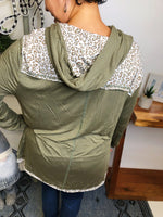 #L557 Pretty Leopard Top