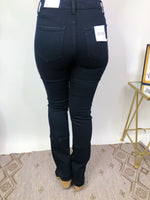 #M562 Just Awesome Zenana Jeans