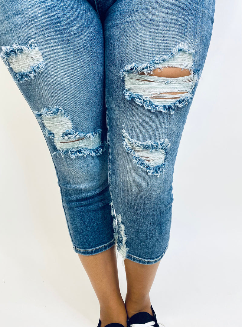 #K442 Run The World Judy Blue Skinny Capri