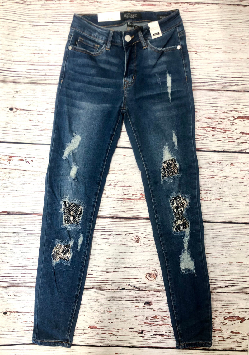 #H98 Slithering Snakes Distressed Patch Judy Blue Jeans