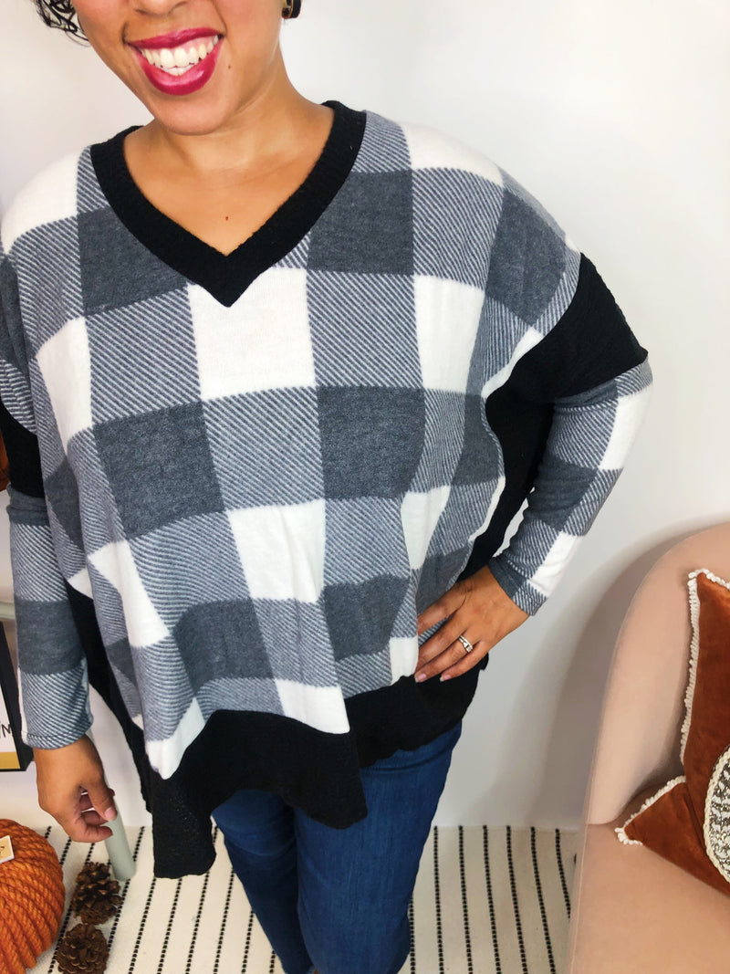 #L40 *Doorbuster* Plaid About You Top (Black/White)