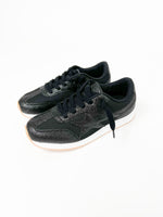 #N646 Vintage Shine On Shoes (Black)